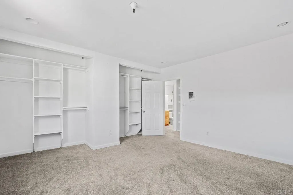 https://cdn.realtyfeed.com/cdn/127/306470492/b55c88842fbf71cc5fcaa571af51c8b7.webp