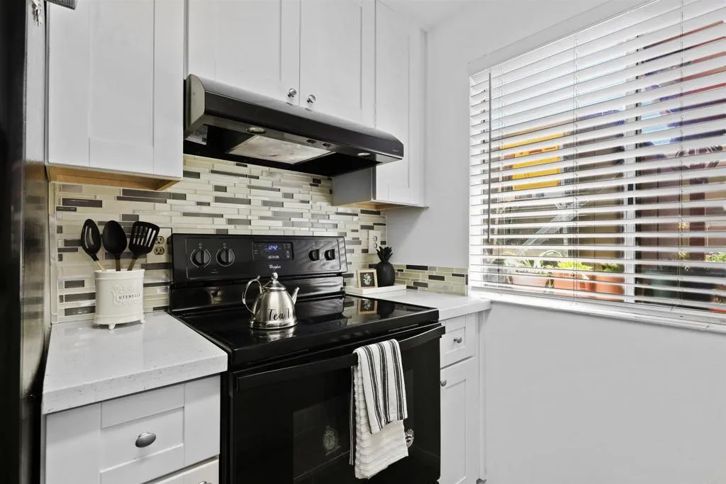 Photo #13: PTP2504562 Listing: Photo #13