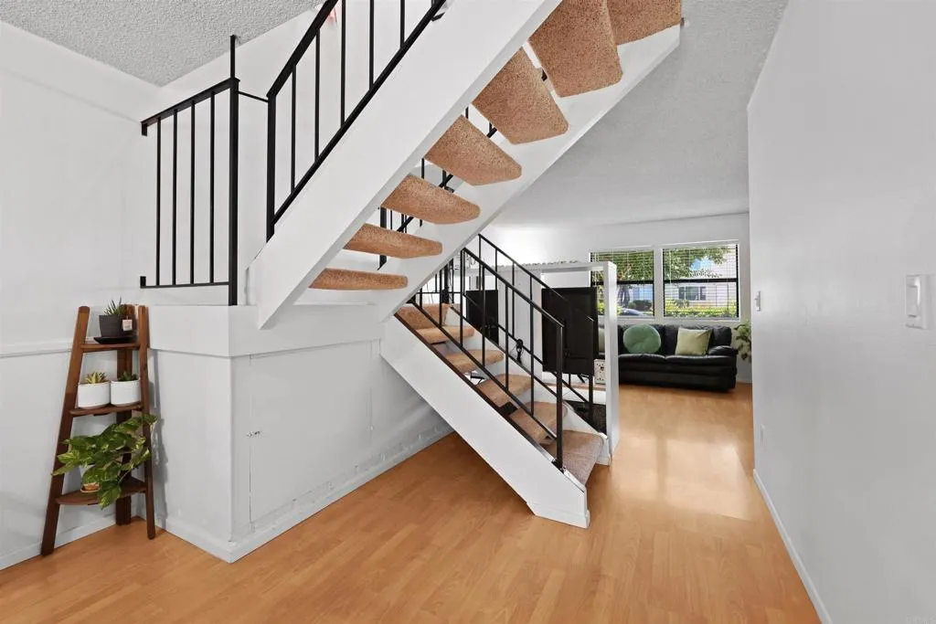 Photo #8: PTP2504562 Listing: Photo #8
