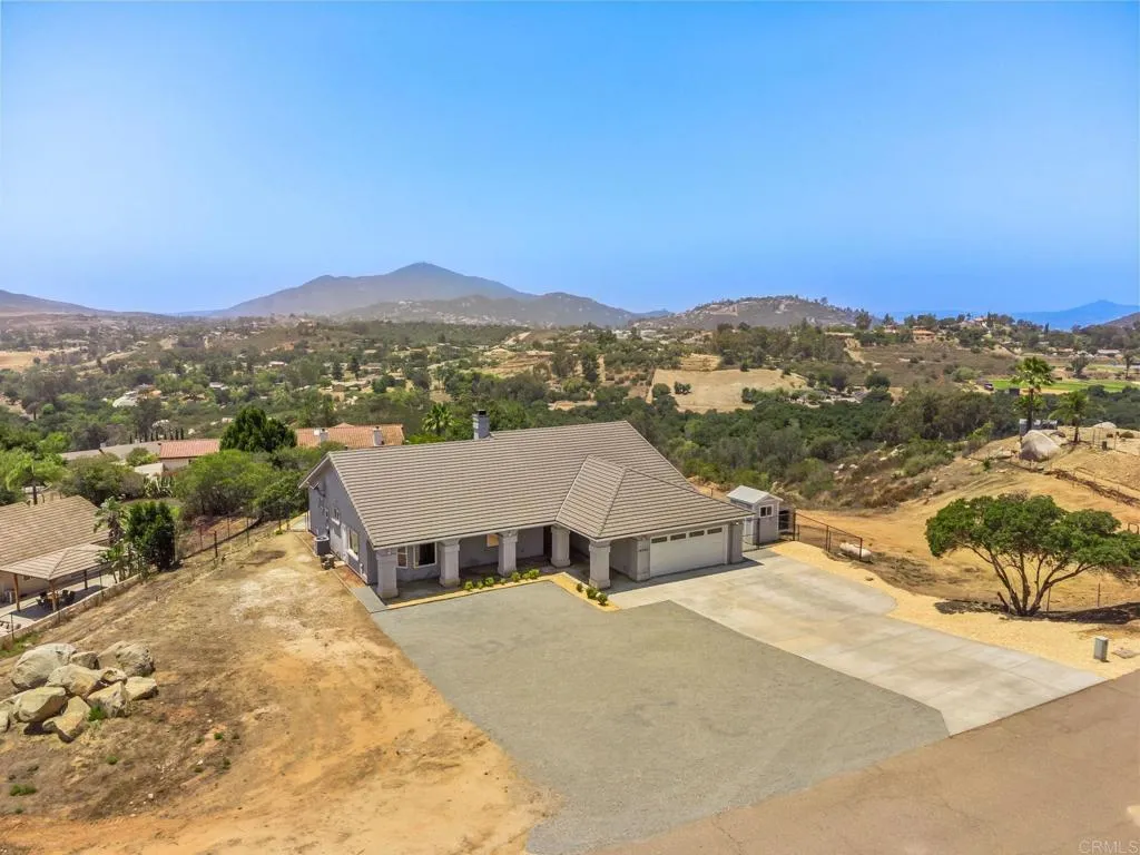 https://cdn.realtyfeed.com/cdn/127/306470502/37f077633994133ad92413482d2ac35f.webp