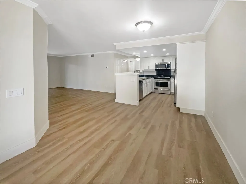 https://cdn.realtyfeed.com/cdn/127/306470923/1bc8a9aa99ad9a0ed7fab93aa1ee0be8.webp