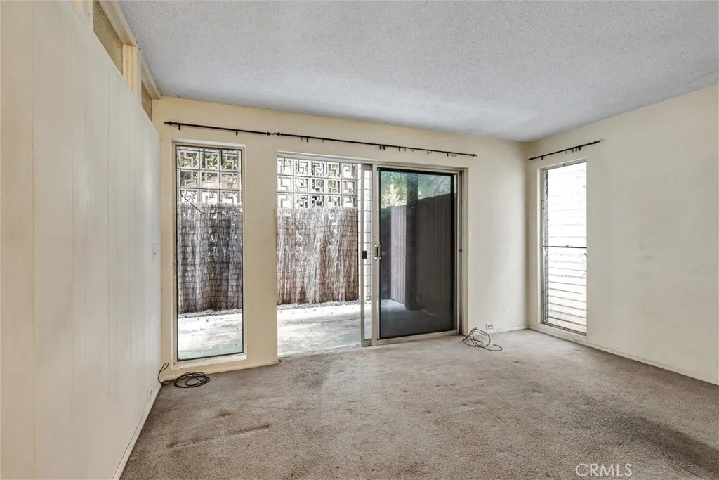 https://cdn.realtyfeed.com/cdn/127/306471031/743a84dc1a27c785d497671265b22546.webp