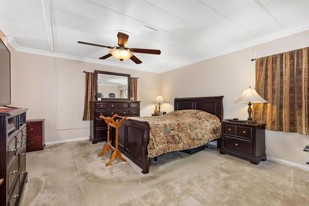https://cdn.realtyfeed.com/cdn/127/306471042/2cae587c924a0752fb2f6438f1935327.webp