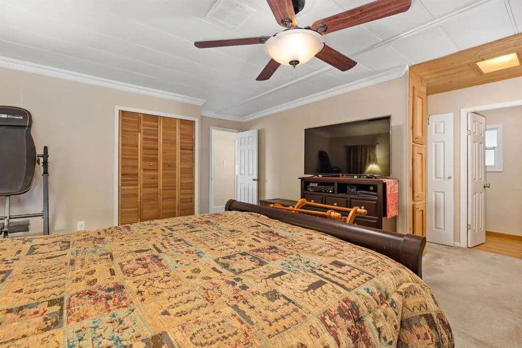 https://cdn.realtyfeed.com/cdn/127/306471042/72722a269cb6b2180344ad0f4250689b.webp