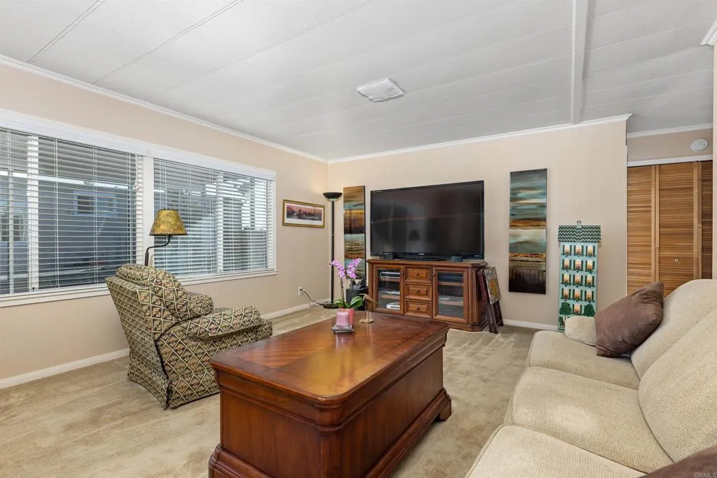 https://cdn.realtyfeed.com/cdn/127/306471042/d499523b79c6cdd012ef299e3a38f8bf.webp
