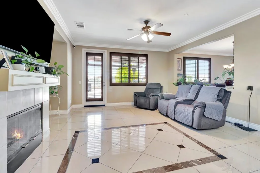 https://cdn.realtyfeed.com/cdn/127/306471057/dfc4ee7e3da496c257e307353d5d9c8e.webp