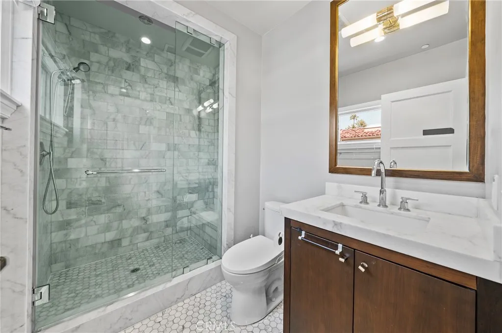 823 Bundy Drive UNIT 110, Los Angeles, CA, 90049