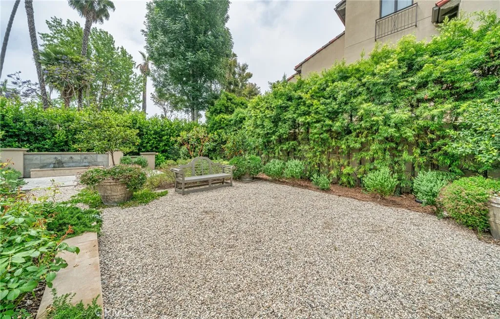 823 Bundy Drive UNIT 110, Los Angeles, CA, 90049