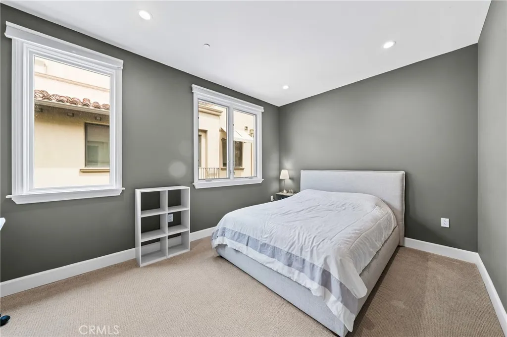 823 Bundy Drive UNIT 110, Los Angeles, CA, 90049