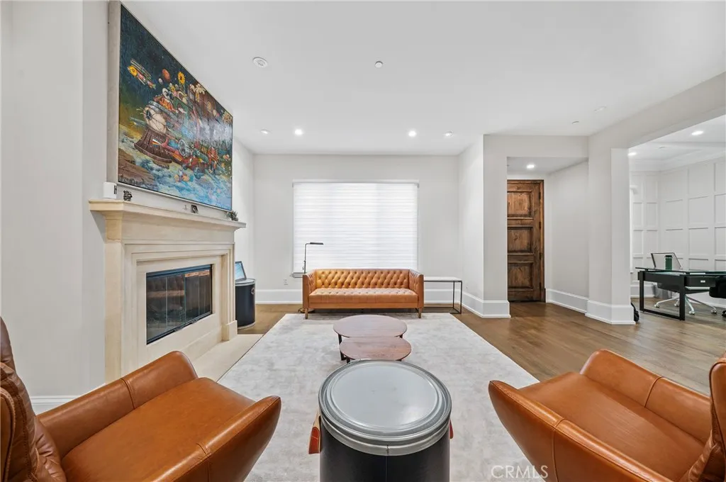 823 Bundy Drive UNIT 110, Los Angeles, CA, 90049