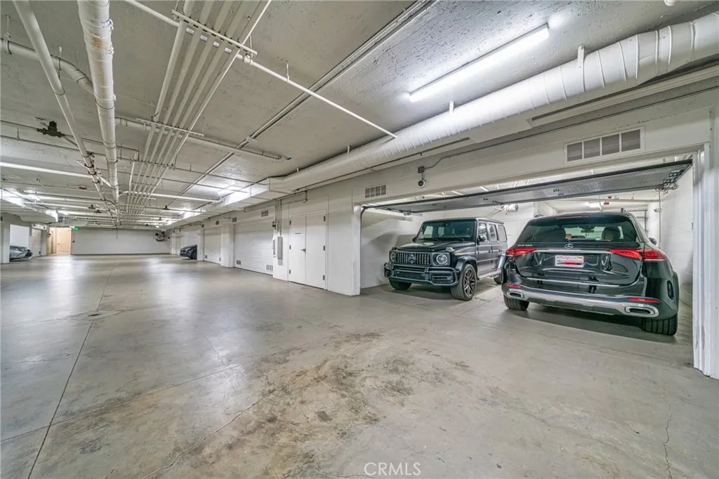 823 Bundy Drive UNIT 110, Los Angeles, CA, 90049