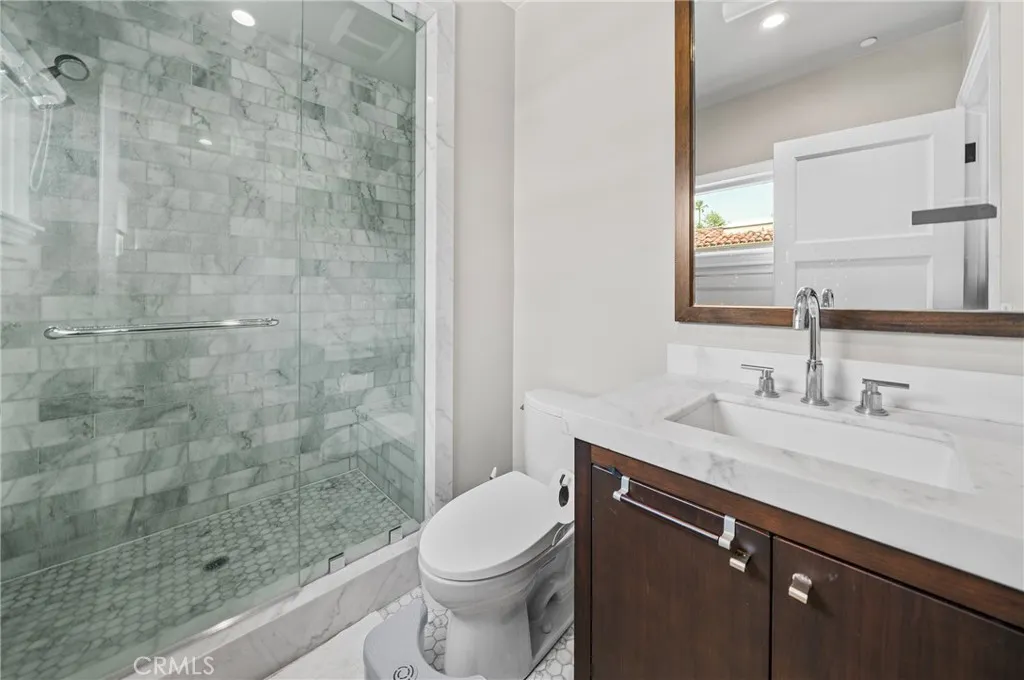 823 Bundy Drive UNIT 110, Los Angeles, CA, 90049