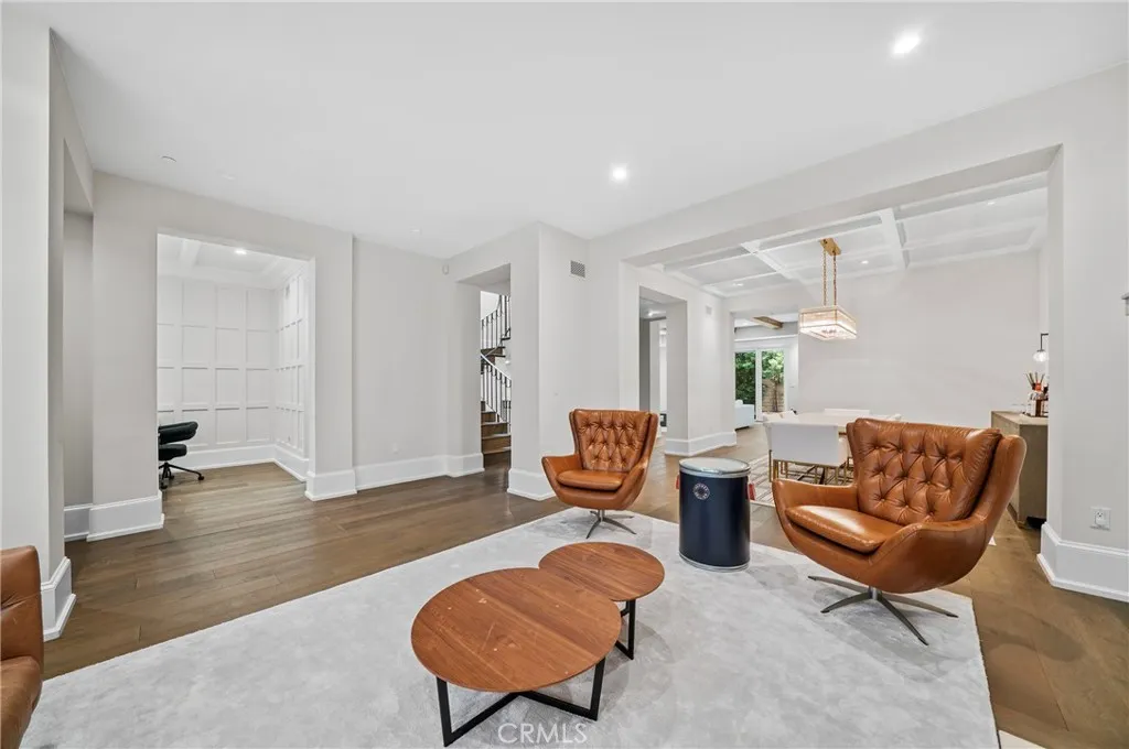 823 Bundy Drive UNIT 110, Los Angeles, CA, 90049
