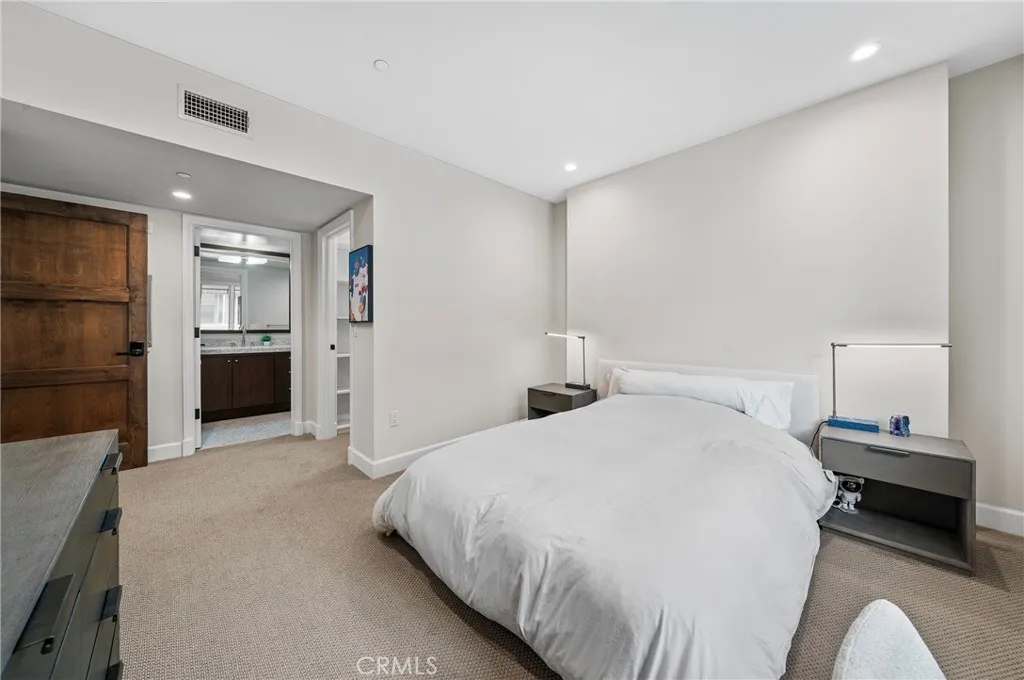 823 Bundy Drive UNIT 110, Los Angeles, CA, 90049