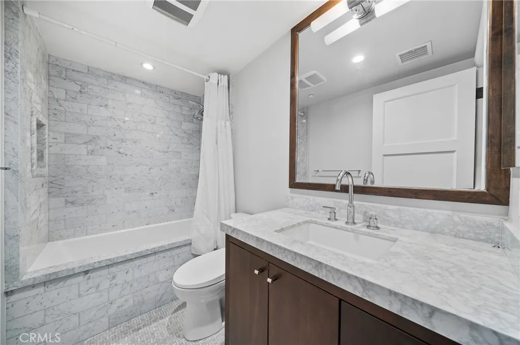 823 Bundy Drive UNIT 110, Los Angeles, CA, 90049
