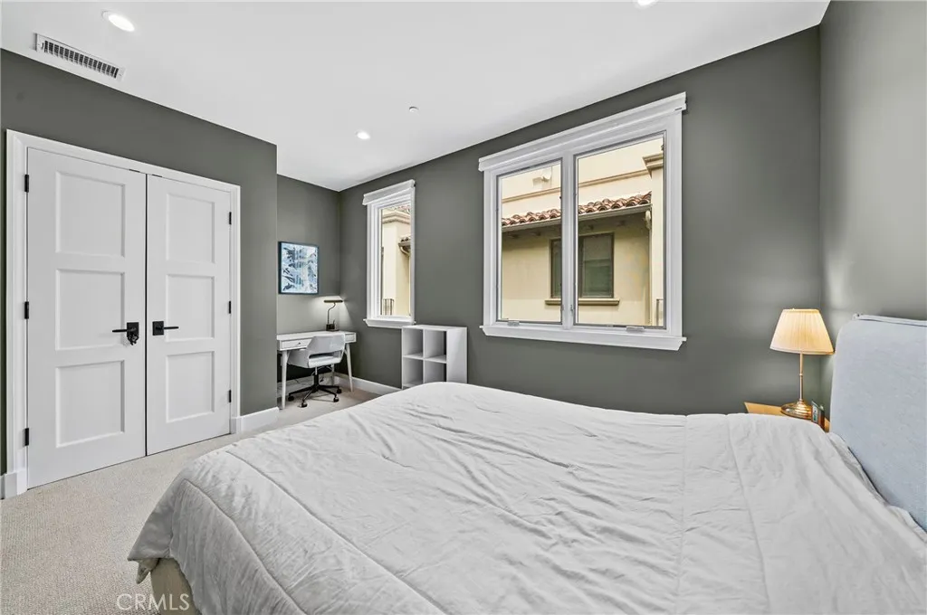 823 Bundy Drive UNIT 110, Los Angeles, CA, 90049