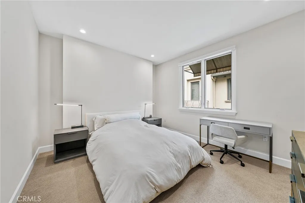 823 Bundy Drive UNIT 110, Los Angeles, CA, 90049