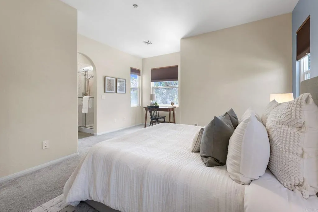 https://cdn.realtyfeed.com/cdn/127/306471304/b315b4de00b576ff4a174390ba73916a.webp