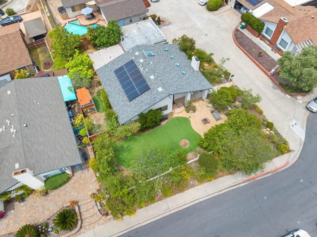 https://cdn.realtyfeed.com/cdn/127/306471321/05ff9c27e471a2d2c2aef64f12829f59.webp