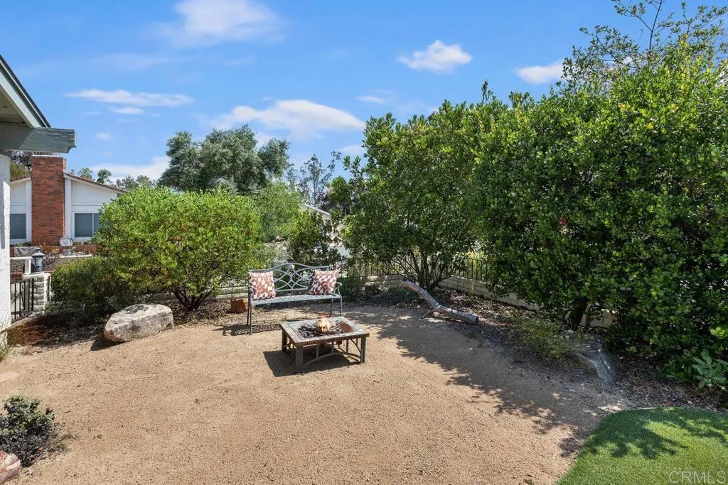 https://cdn.realtyfeed.com/cdn/127/306471321/0c246021d8fd8fe85821f04bb9328fe4.webp