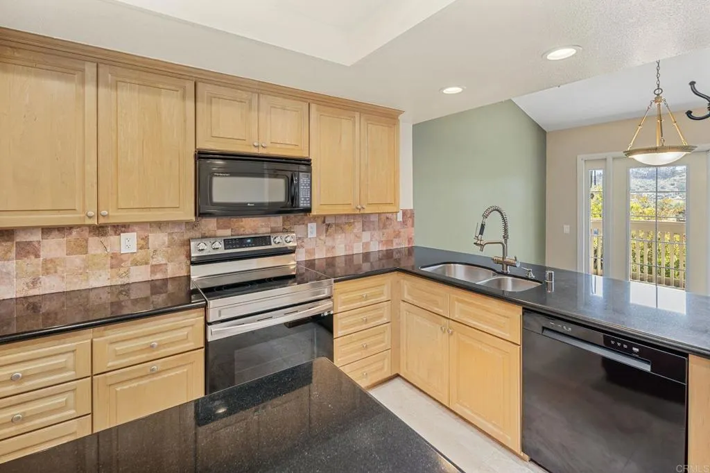 Photo #19: PTP2504597 Listing: Photo #19