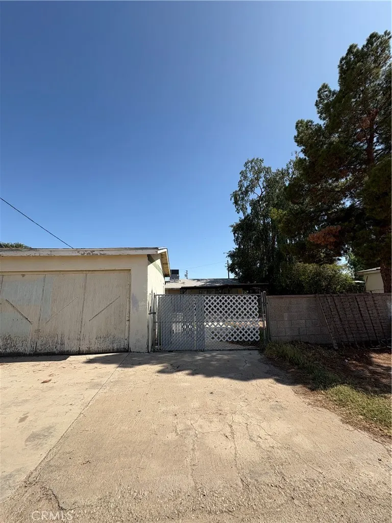 927 E. Murphy, Blythe, CA, 92225