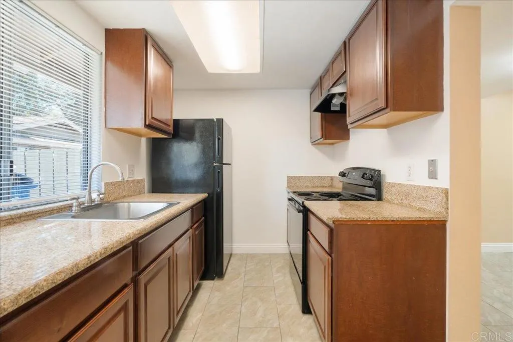 Photo #8: PTP2504600 Listing: Photo #8