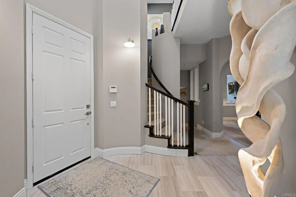 https://cdn.realtyfeed.com/cdn/127/306471595/2964e813cd053adeb6df9f0297f30bf7.webp