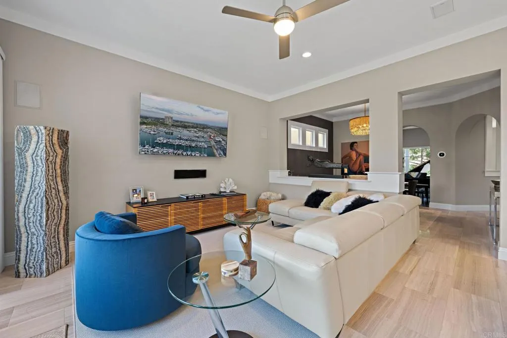 https://cdn.realtyfeed.com/cdn/127/306471595/3d649bb01b25c02e15d36c1c837f6cf0.webp