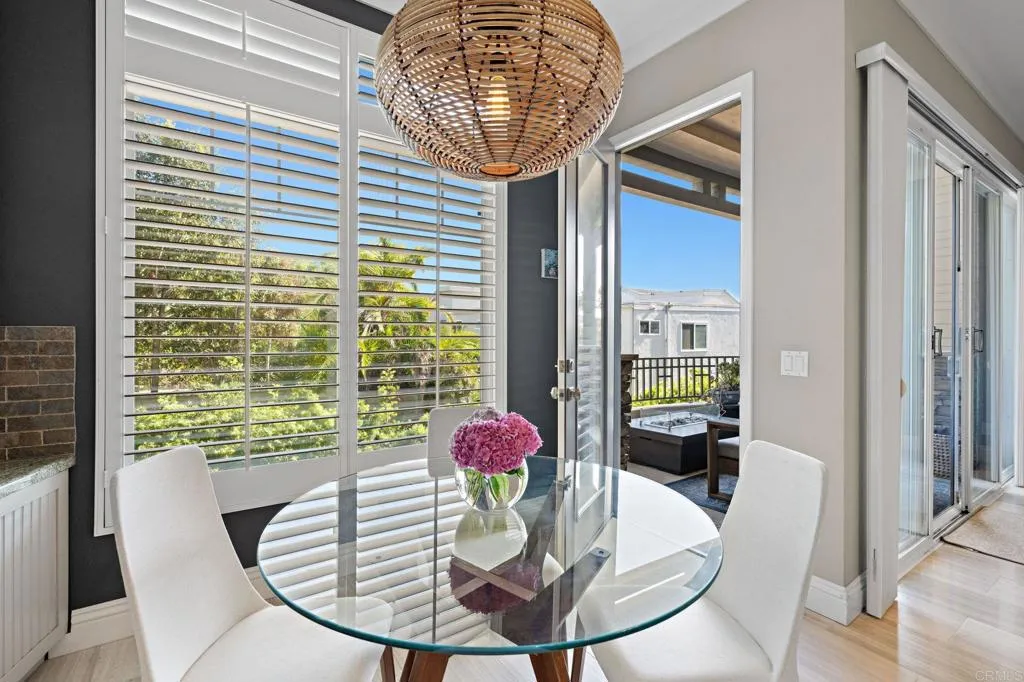 https://cdn.realtyfeed.com/cdn/127/306471595/731c0ac30bf10df103534c04adacf2ec.webp