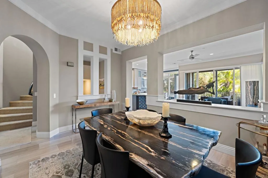 https://cdn.realtyfeed.com/cdn/127/306471595/db0f1e8eb284bcb26b4d70e696461994.webp