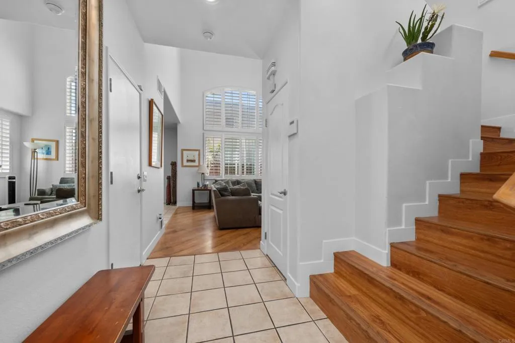 https://cdn.realtyfeed.com/cdn/127/306471633/124bade543415b12cf361d8de79413fc.webp