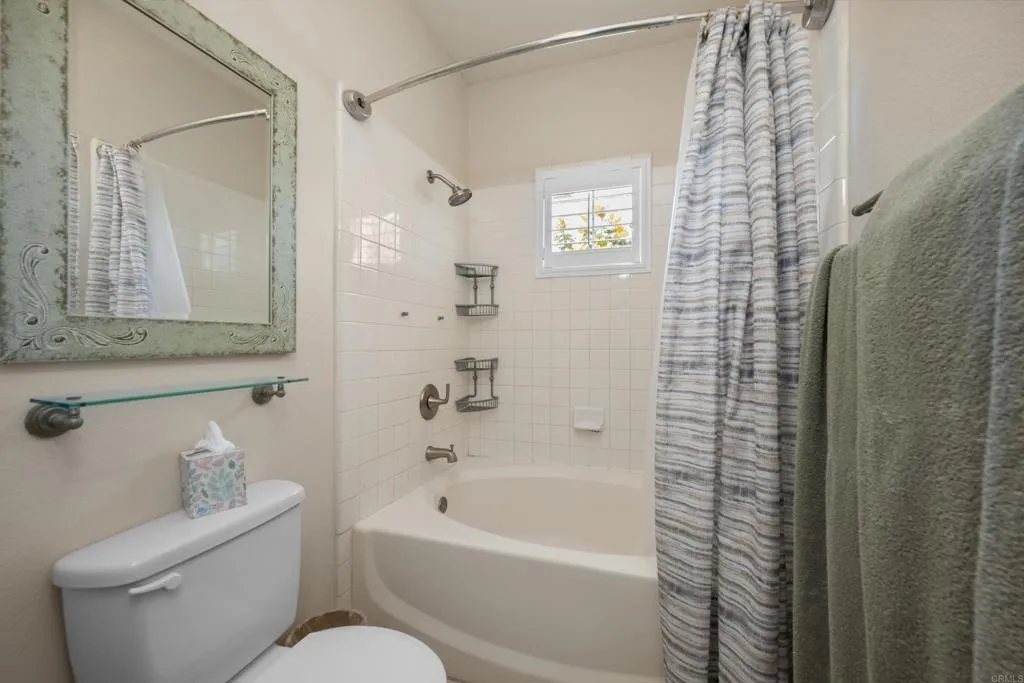https://cdn.realtyfeed.com/cdn/127/306471633/42a6832c4b4583785e40d965b97b35b8.webp