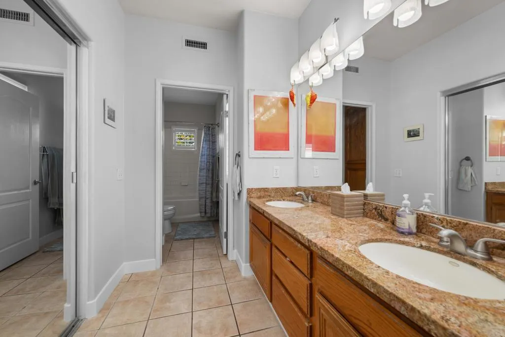 https://cdn.realtyfeed.com/cdn/127/306471633/86e60224c2e2fa7ad34c4d4d7a6d153b.webp
