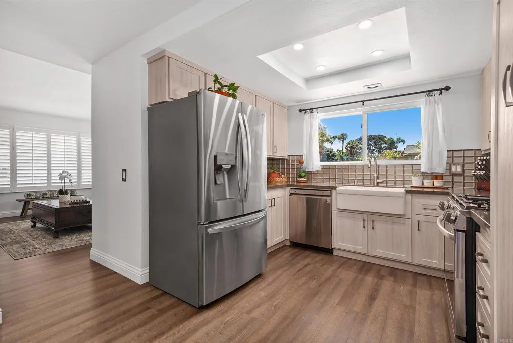 https://cdn.realtyfeed.com/cdn/127/306471639/5094487be9c625c2619b85594b232333.webp