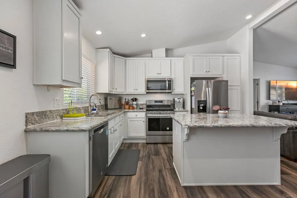 https://cdn.realtyfeed.com/cdn/127/306471713/37ee026fc8035cf013a49a56d0200b59.webp