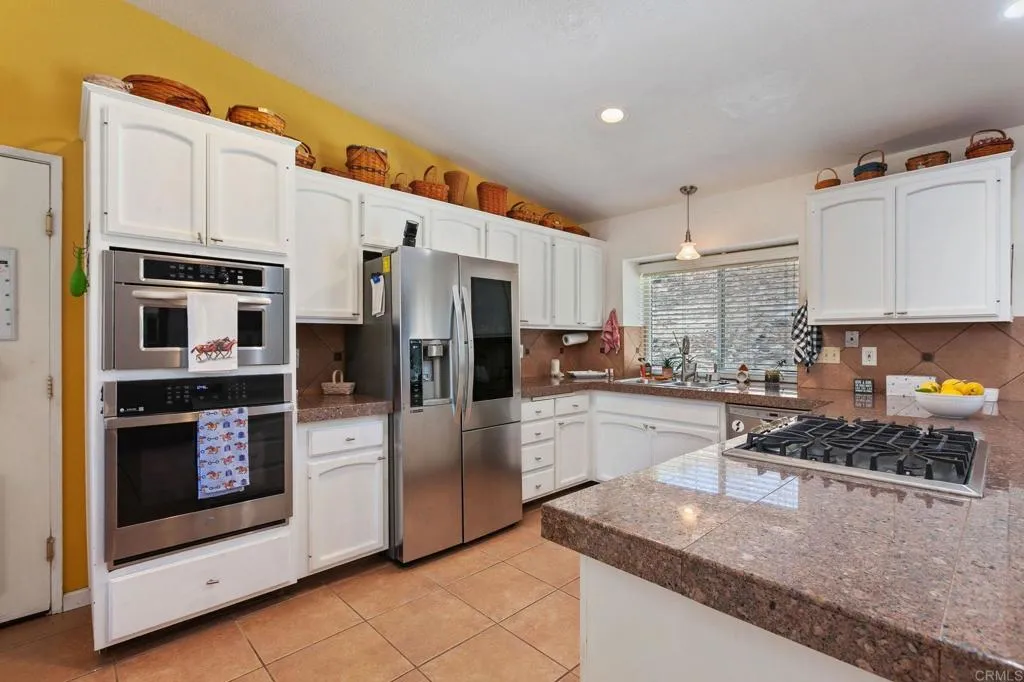 https://cdn.realtyfeed.com/cdn/127/306471713/a3b8f976d5e411c6b823e50dea0550ec.webp