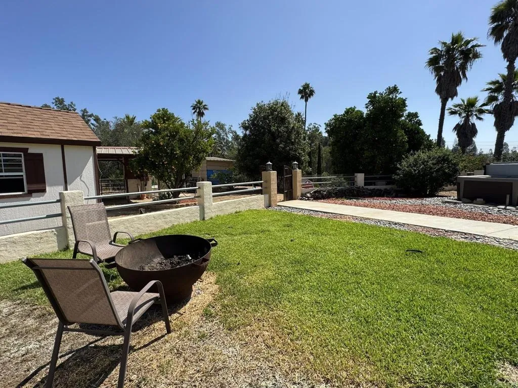 https://cdn.realtyfeed.com/cdn/127/306471713/e856537556b3b9edd84ce951e3ac7a68.webp