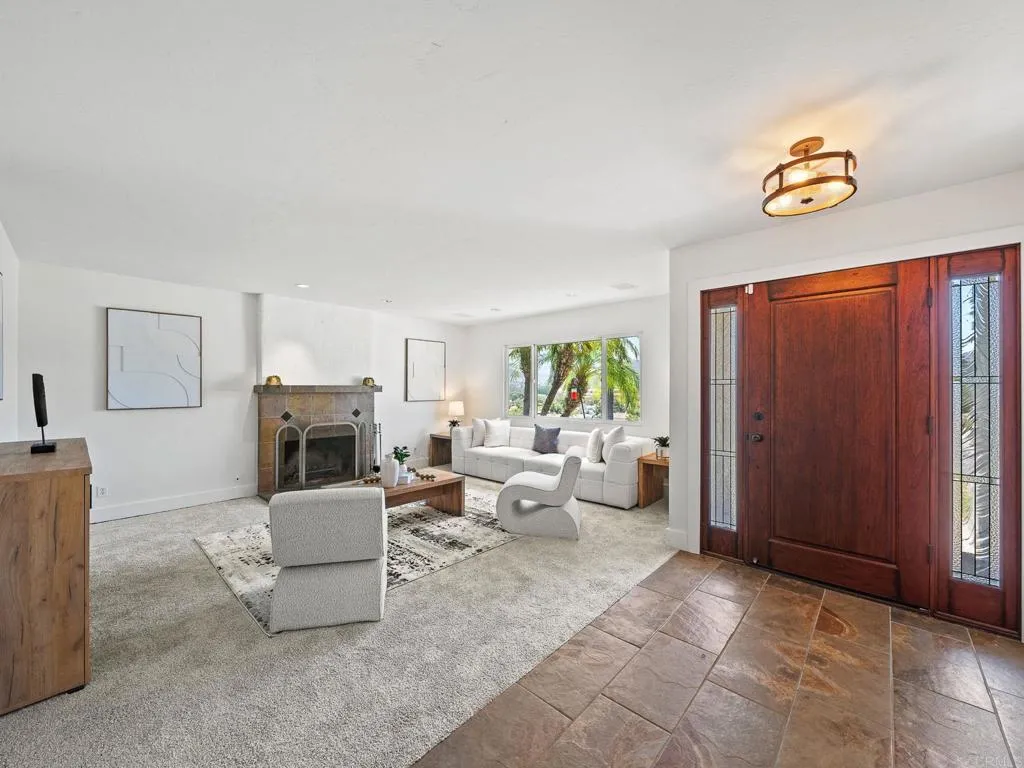 https://cdn.realtyfeed.com/cdn/127/306471746/66c6d7c1baf31ff2d2640528011d7f7e.webp