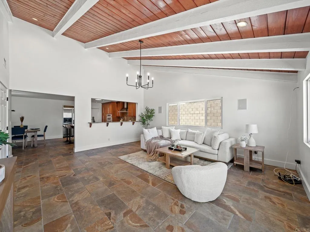 https://cdn.realtyfeed.com/cdn/127/306471746/8e2c9458b04ed60fb8404cdf33b1f5bf.webp