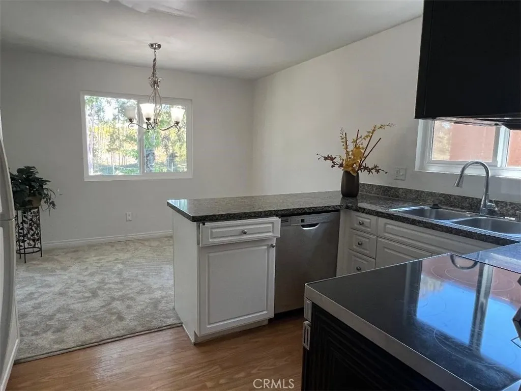 Photo #6: SW25138073 Listing 