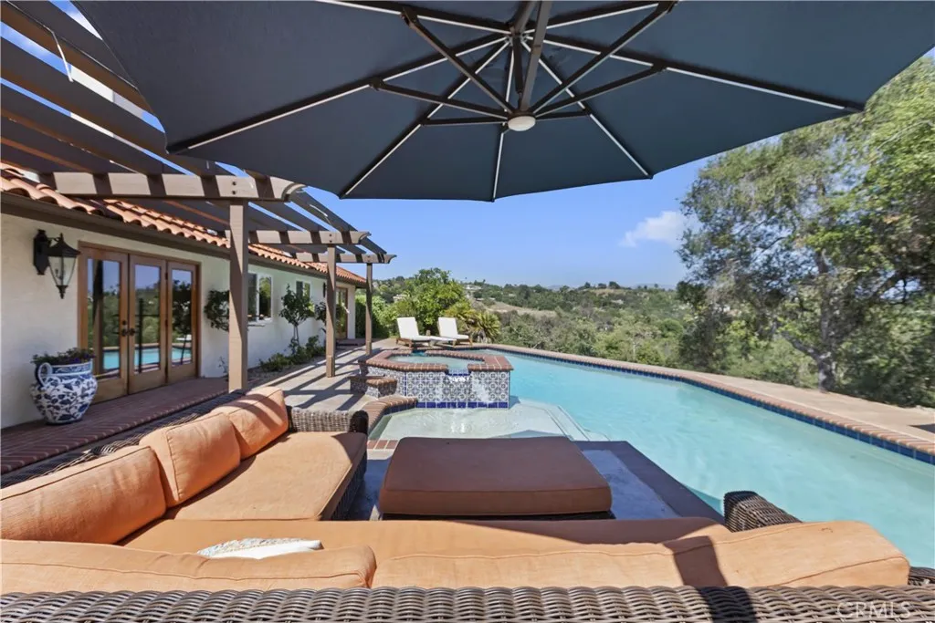 https://cdn.realtyfeed.com/cdn/127/306471818/04ff2e8d59b53a55d930159c971b8580.webp