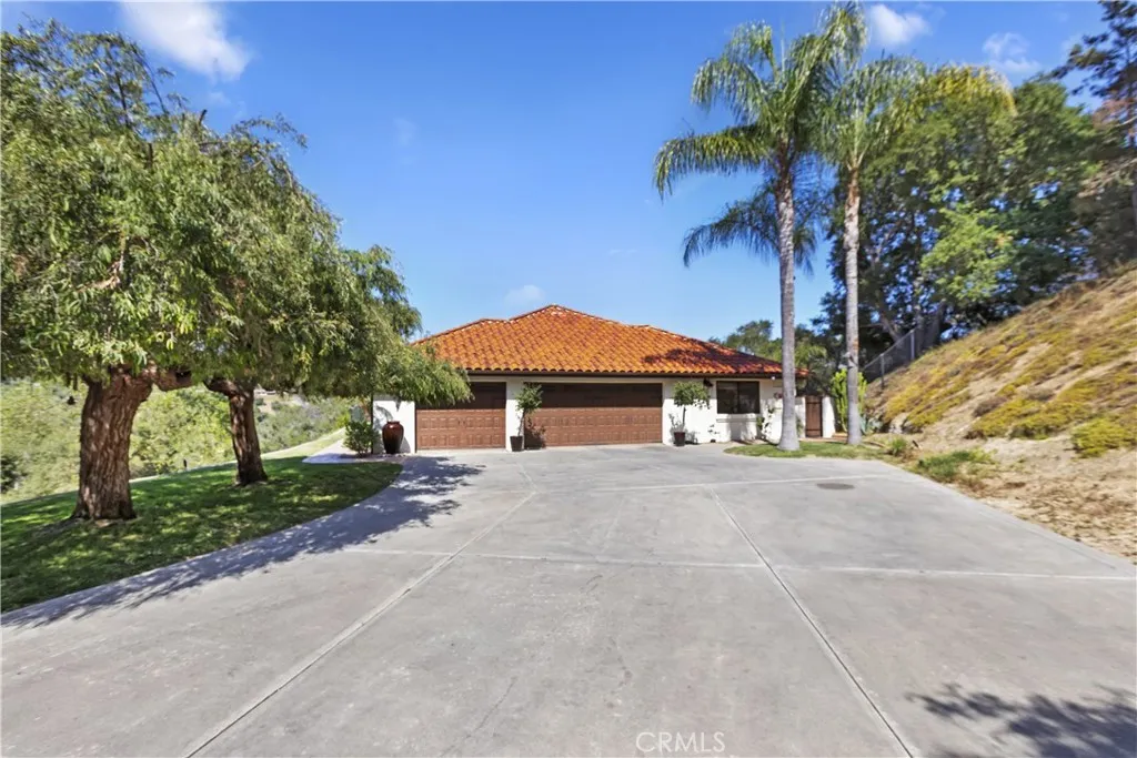 https://cdn.realtyfeed.com/cdn/127/306471818/a98b53854803c75444b807a76875fbbe.webp