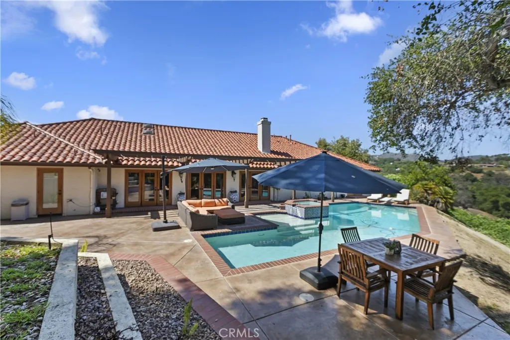 https://cdn.realtyfeed.com/cdn/127/306471818/b2e66811939990f0e576b8365fb63bc3.webp