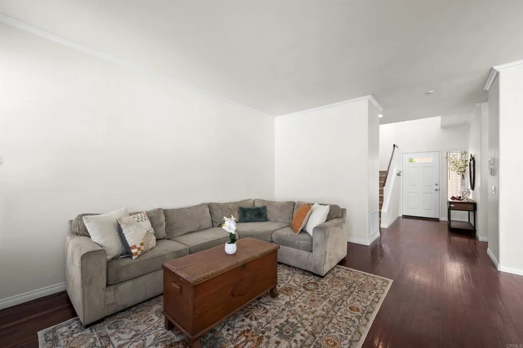 https://cdn.realtyfeed.com/cdn/127/306471828/89b67992ccd370deef9e275ae57f59b3.webp