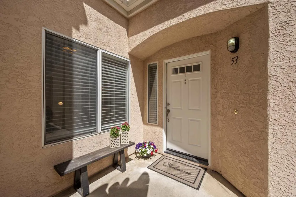 https://cdn.realtyfeed.com/cdn/127/306471828/c8ff5b43bb2f599035b1452b4559cac2.webp