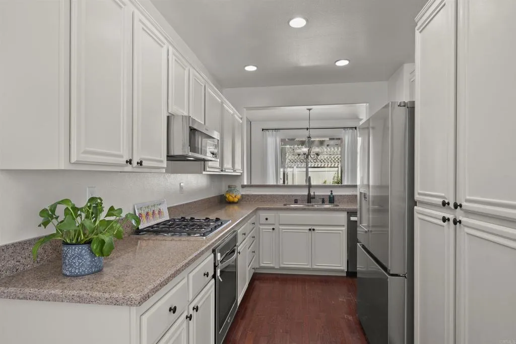 More Details about MLS # PTP2504609 : 409 SANIBELLE CIRCLE UNIT 53