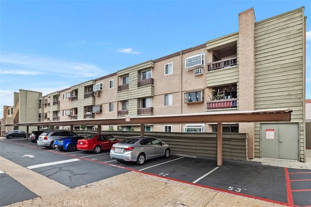 Photo #4: IV25138202 Listing: Photo #4