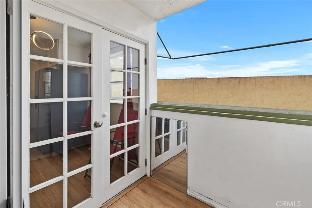 https://cdn.realtyfeed.com/cdn/127/306471887/9e542aa1da72910fad81defc281ad4ad.webp