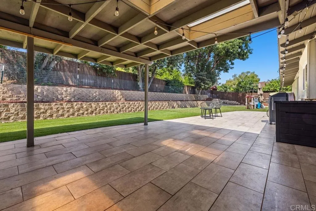 https://cdn.realtyfeed.com/cdn/127/306471895/73916b9dc1b1ae916e92276621133213.webp